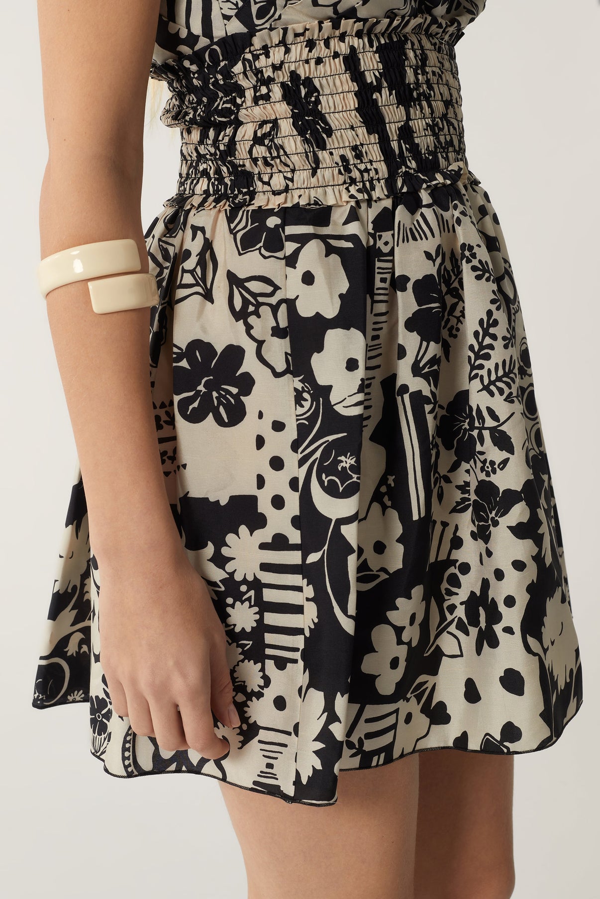 VESTIDO QUIERO NEGRA vue 7