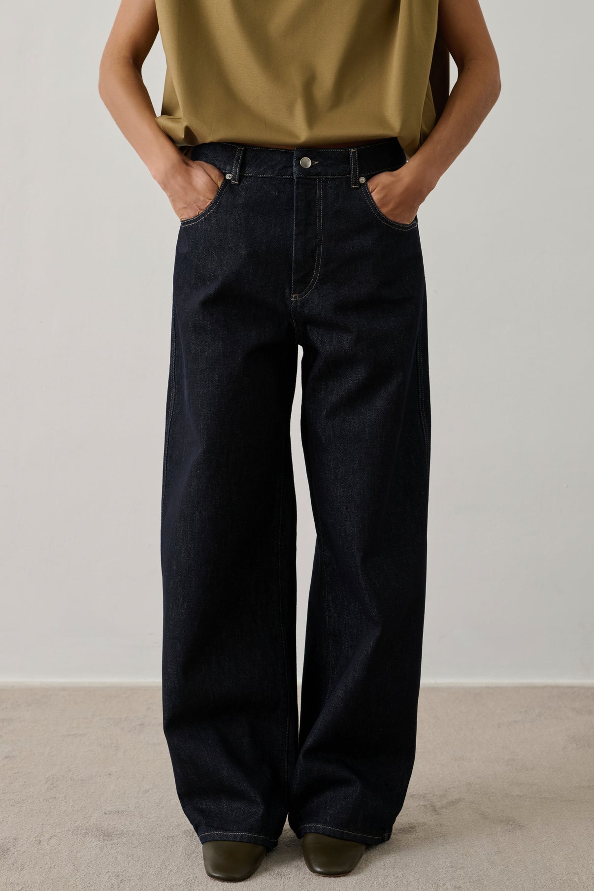 VAQUEROS HUNTER CRUDO vue 4